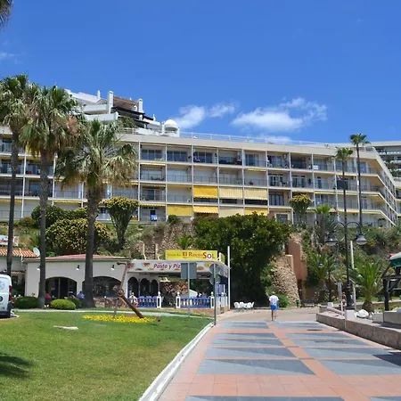 Sea Front With Spacious Balcony Santa Clara Apartment