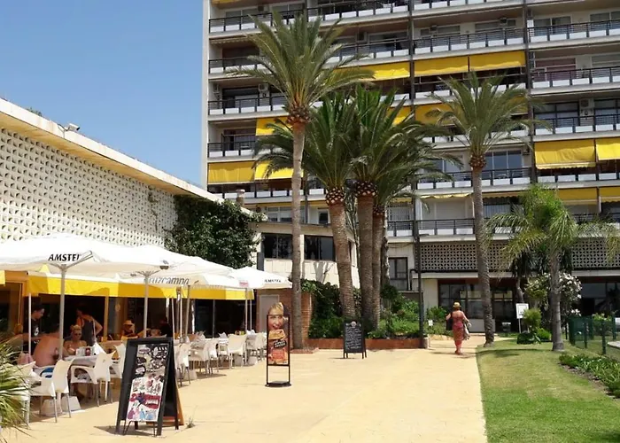 Sea Front With Spacious Balcony Santa Clara